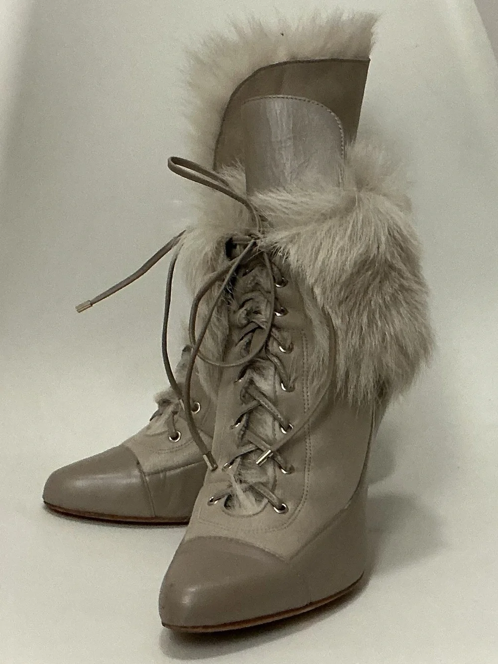 Ann Taylor Daniela Fur Lace-Up Booti size 7